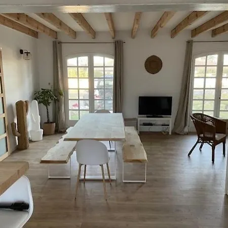 Maison Au Calme Entre Et Bourg Holiday home Biscarrosse